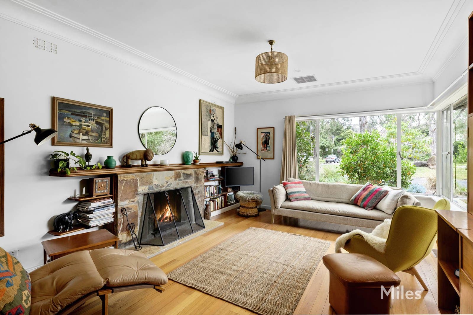 14 Mossman Drive, Eaglemont, Eaglemont - Thumbnail 4