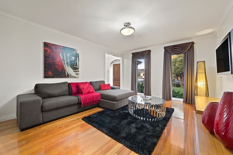 6 Santiago StreetDoncaster, VIC 3108, Doncaster - Thumbnail 2