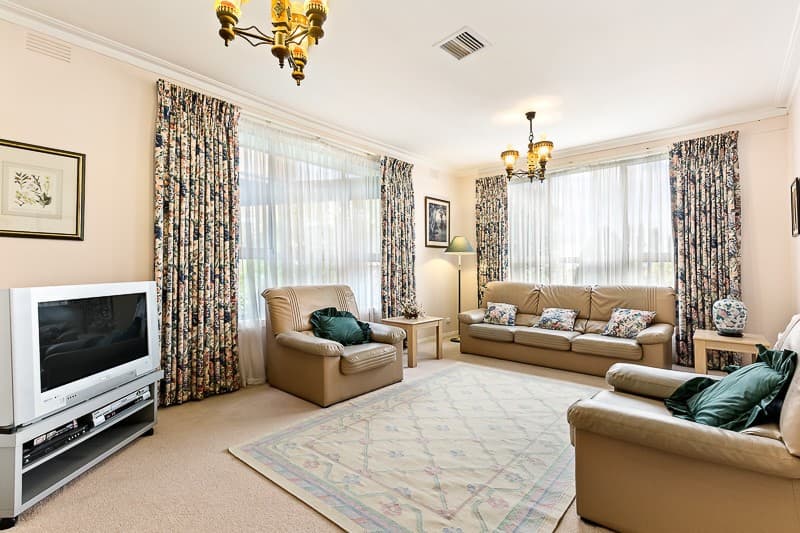 10 Maldon CrescentDoncaster East, VIC 3109, Doncaster East - Thumbnail 4