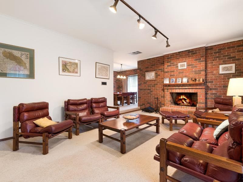 8 Bindi CloseTemplestowe, VIC 3106, Templestowe - Thumbnail 2