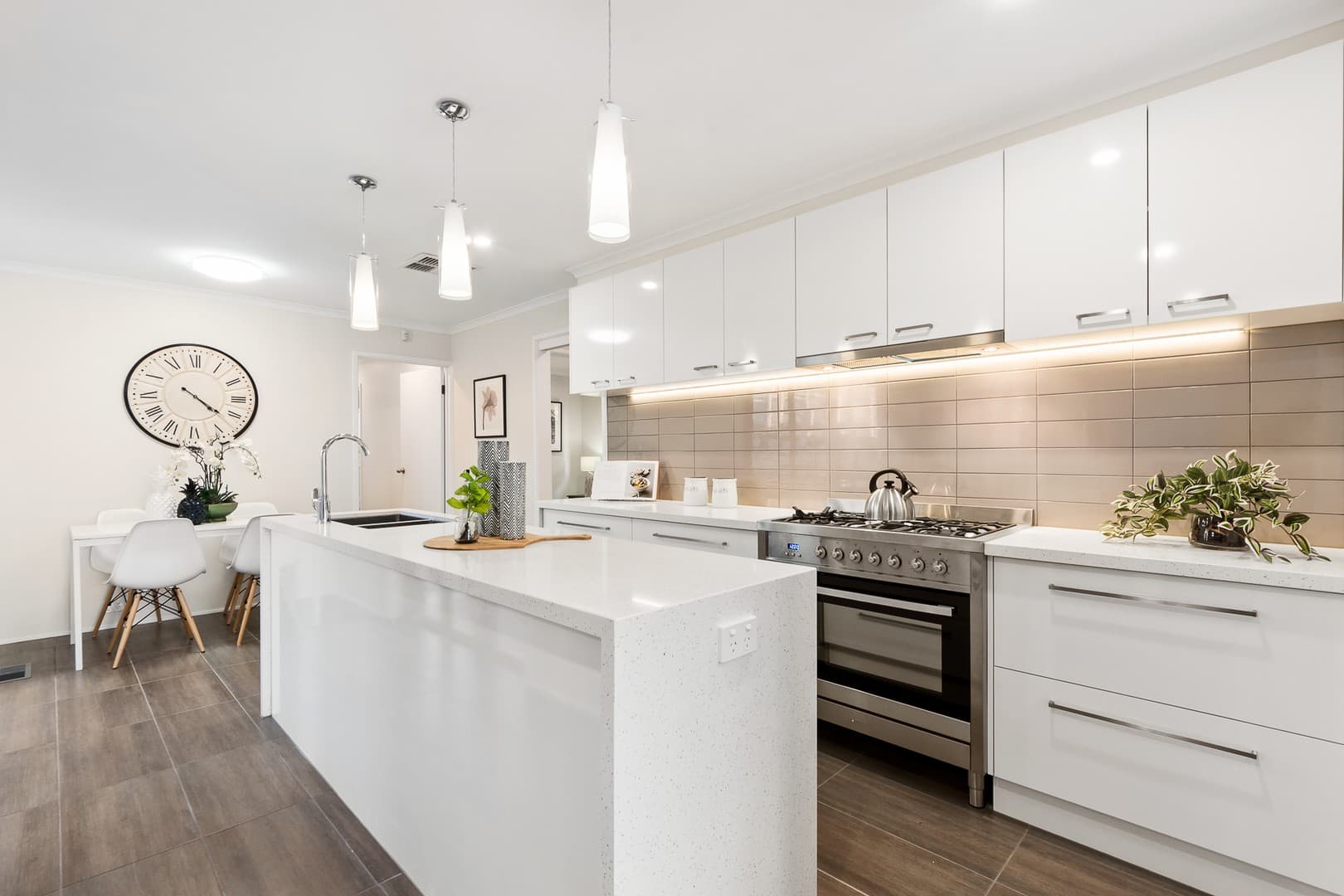 2 Wallmah CloseTemplestowe, VIC 3106, Templestowe - Thumbnail 2
