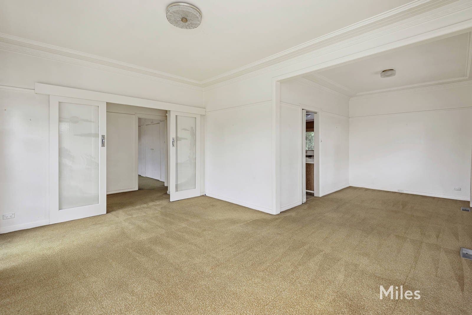 27 Hillside Road, Rosanna, Rosanna - Thumbnail 6