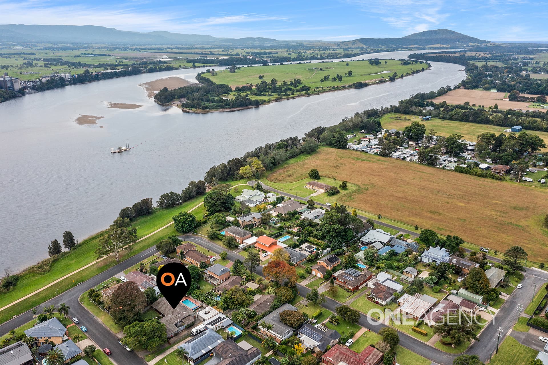 2 Lyrebird Drive, Nowra, Nowra - Thumbnail 2