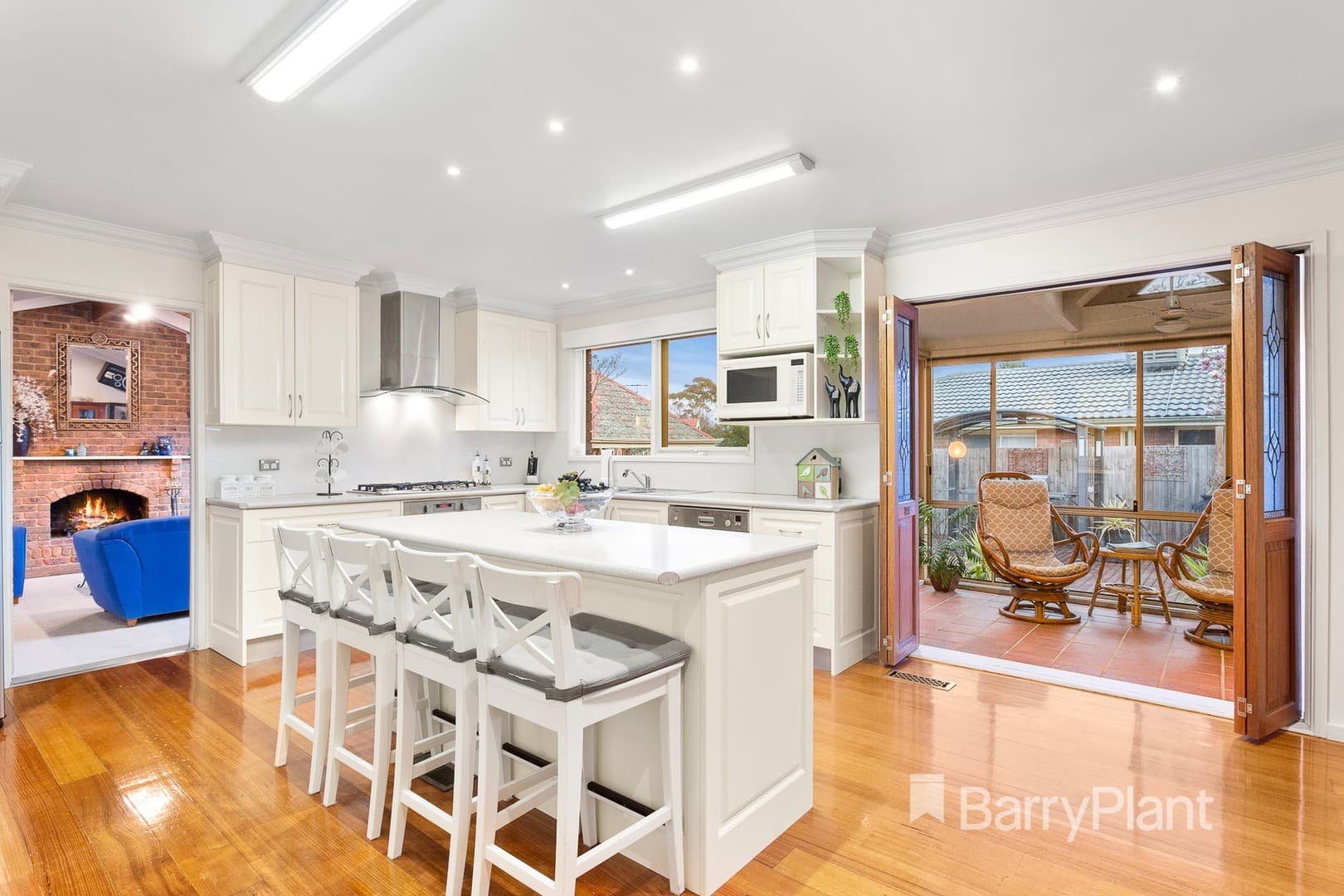 19 Lascelle DriveVermont South, VIC 3133, Vermont South - Thumbnail 2