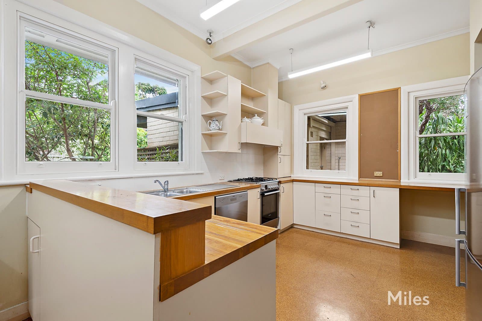 5 Lochabar Court, Ivanhoe, Ivanhoe - Thumbnail 7