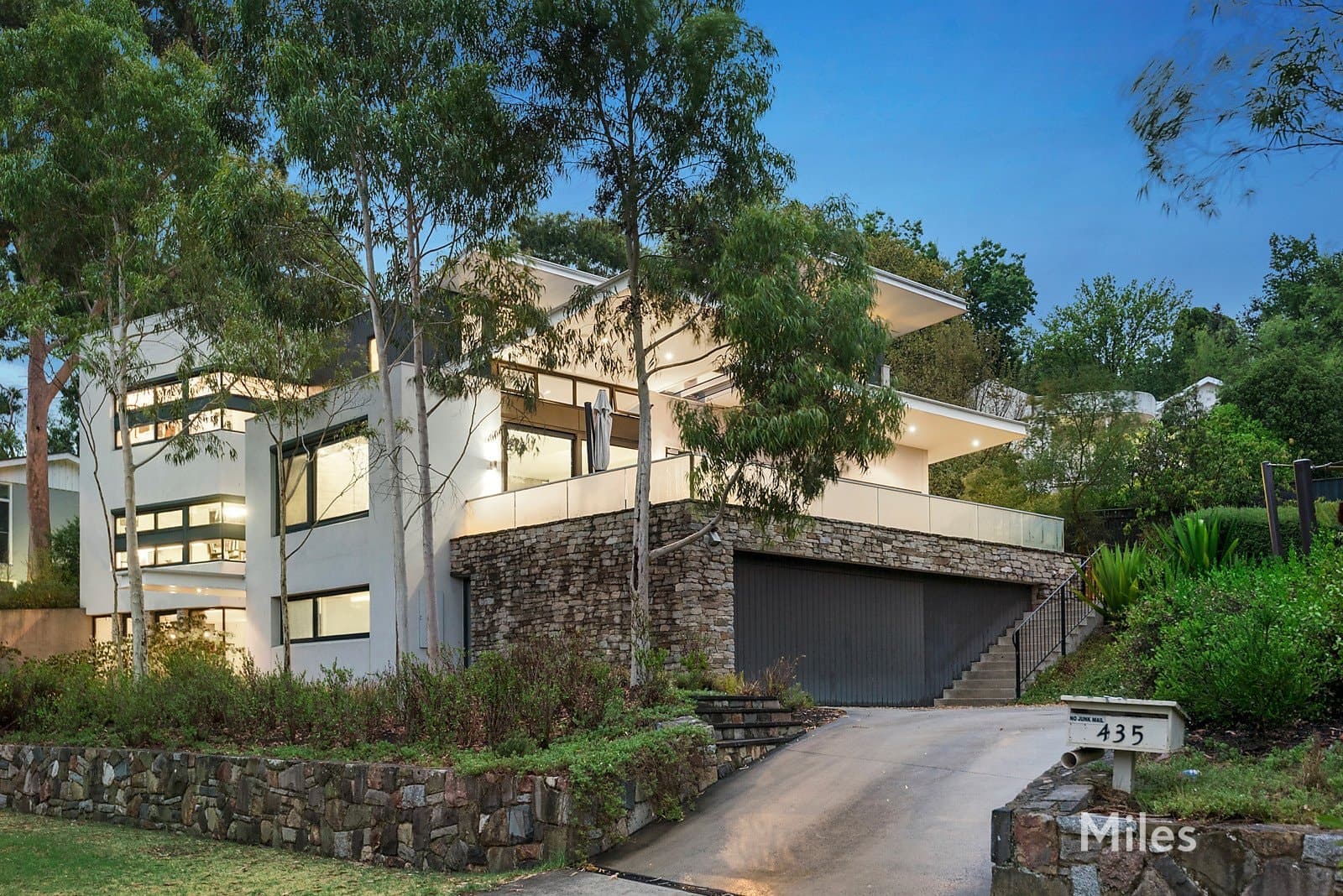 433-435 The Boulevard, Ivanhoe East, Ivanhoe East - Thumbnail 3