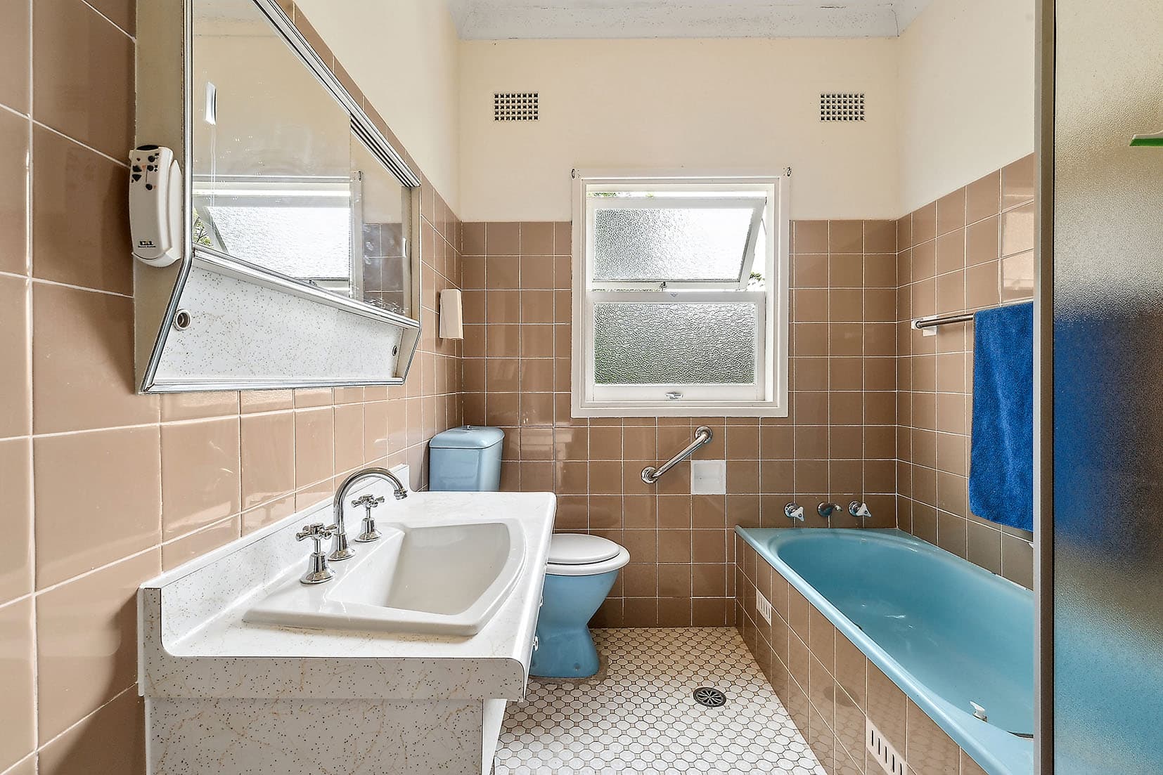 26 Edinburgh Road, Forestville, Forestville - Thumbnail 4