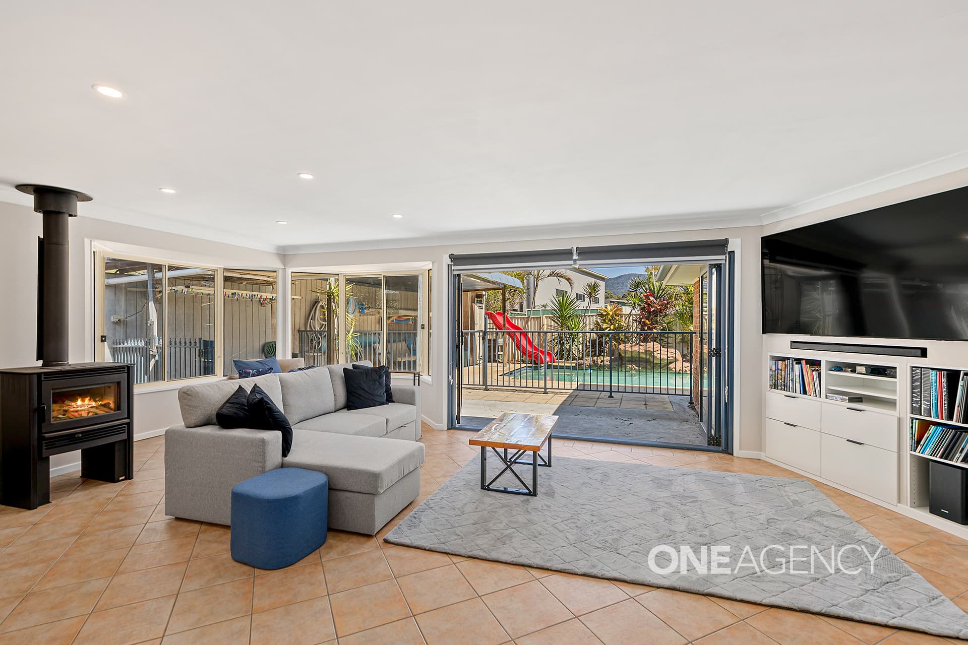 50 Cachia Boulevard, Horsley, Horsley - Thumbnail 2