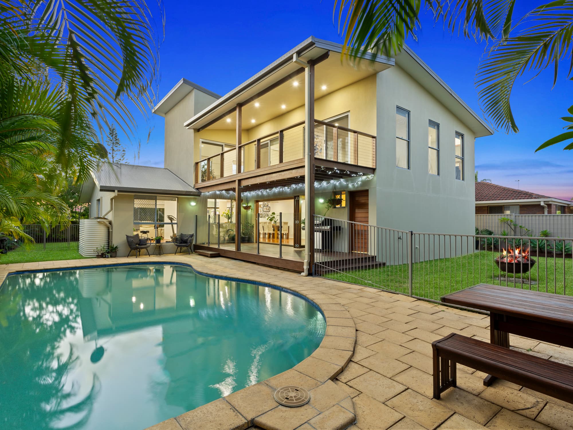 128 Christine Avenue, Burleigh Waters, Burleigh Waters - Thumbnail 3