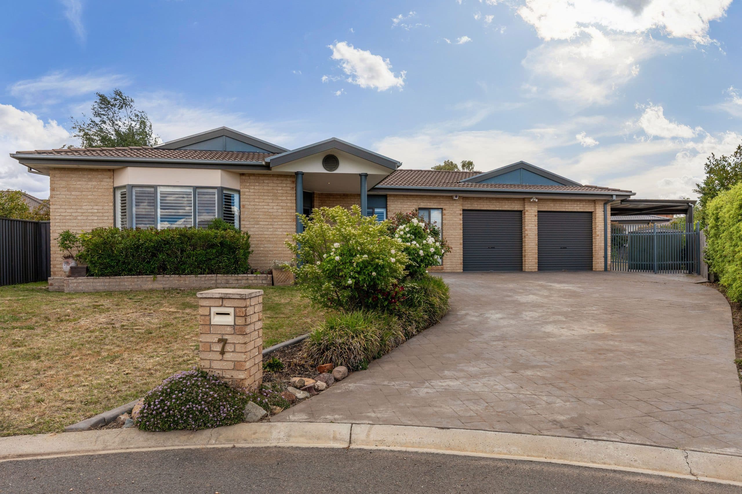 7 McShane Place, Nicholls 2913, Nicholls - Thumbnail 2