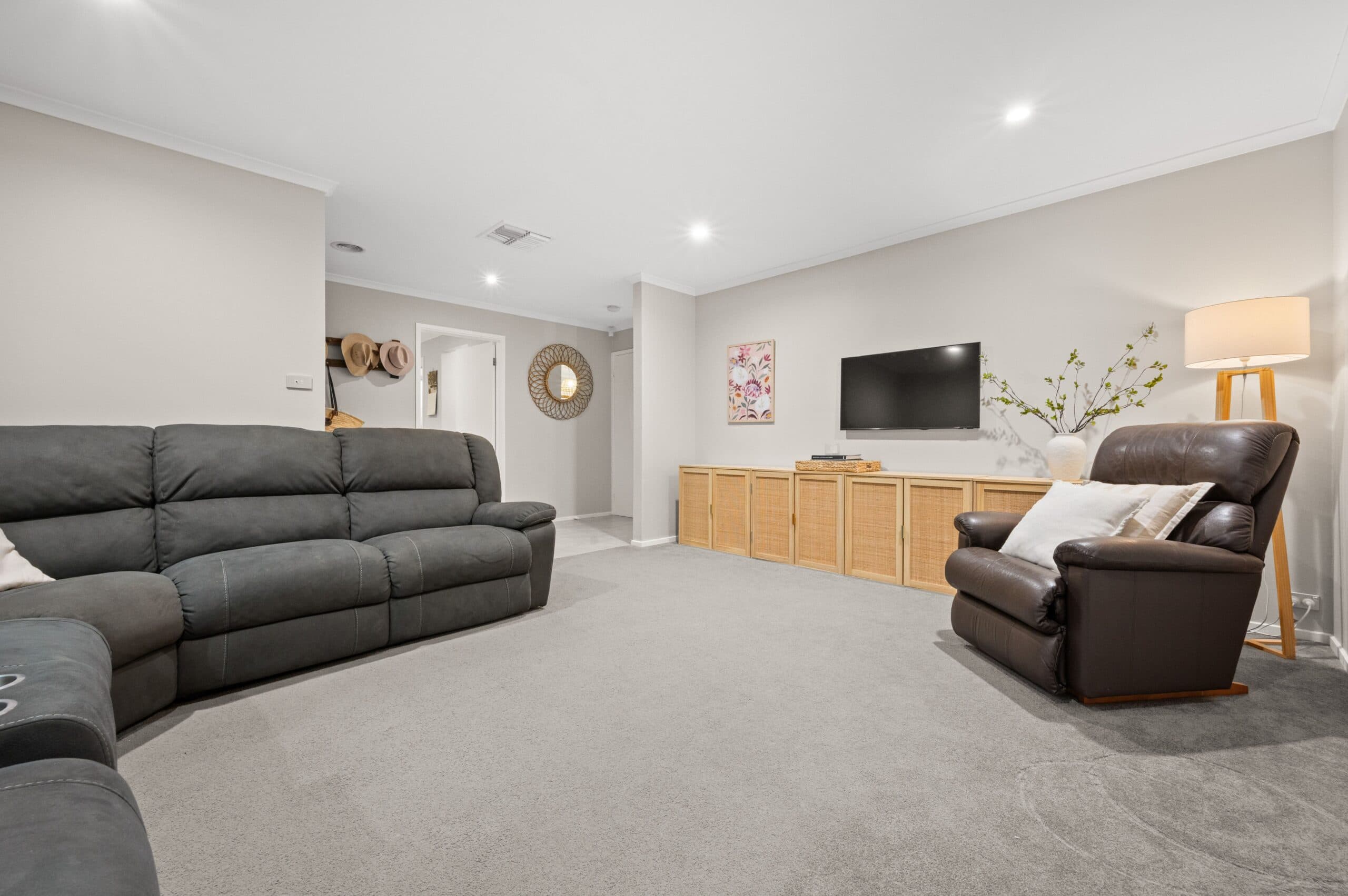 230 Halloran Drive, Jerrabomberra 2619, Jerrabomberra - Thumbnail 6