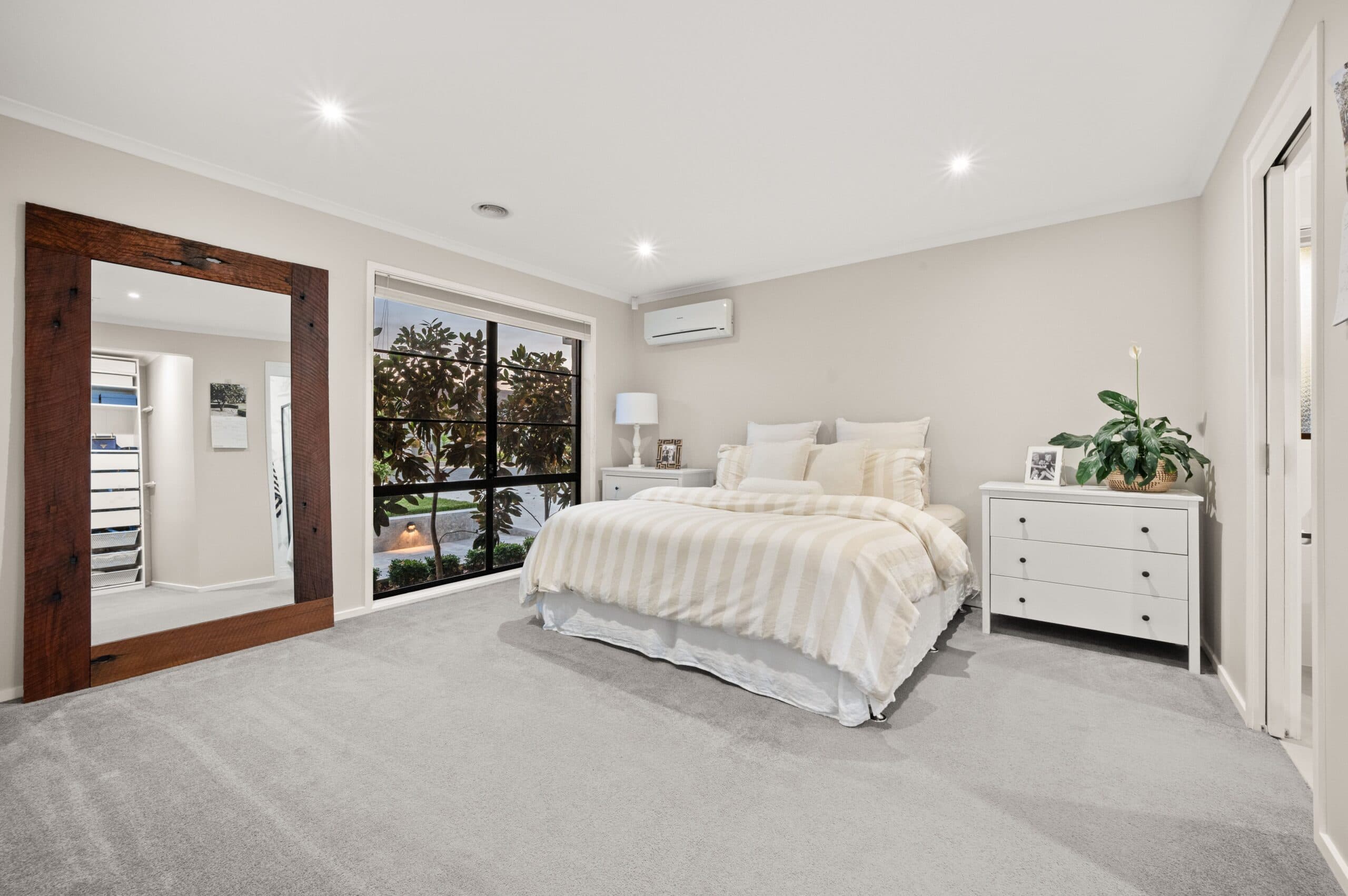 230 Halloran Drive, Jerrabomberra 2619, Jerrabomberra - Thumbnail 8