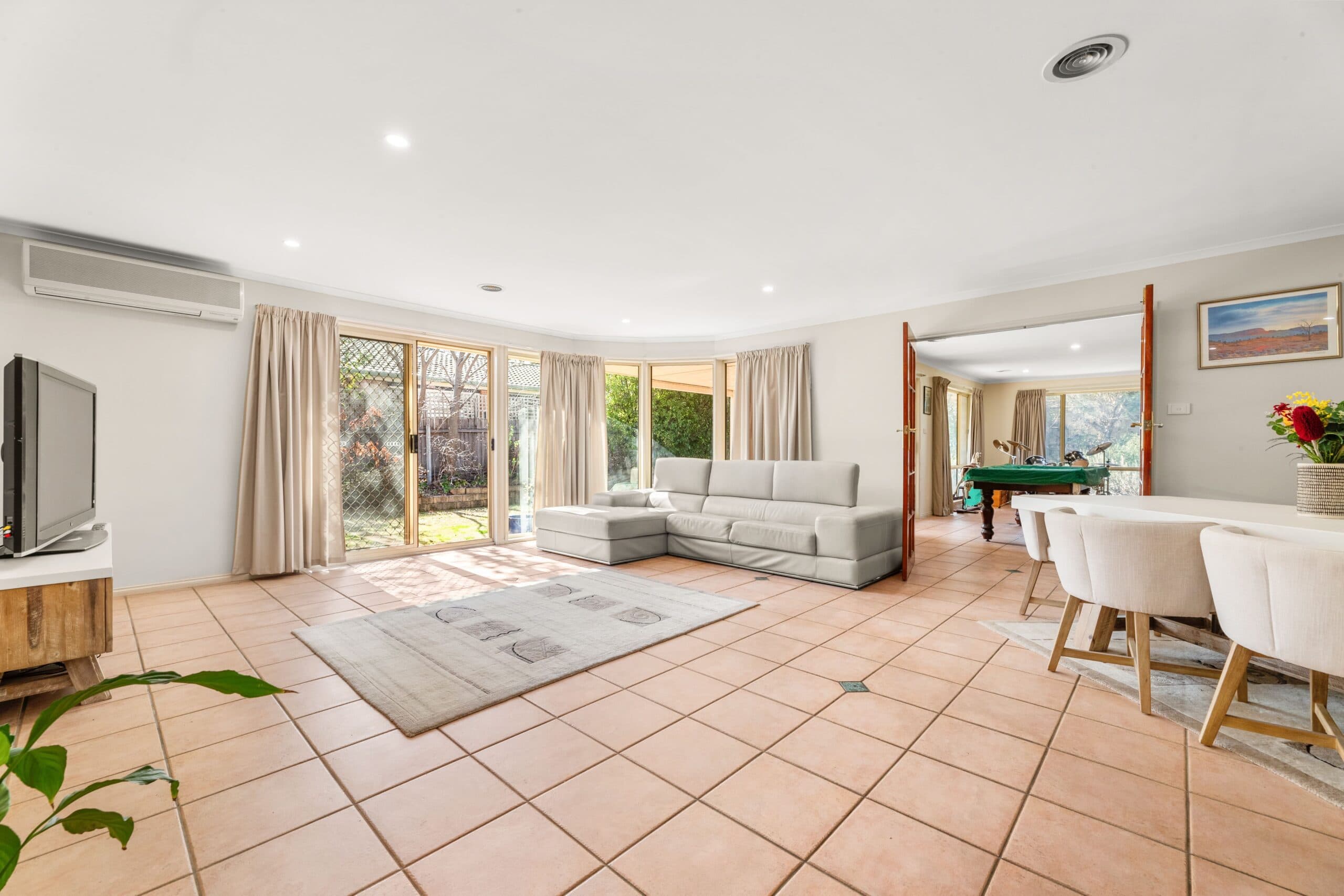 2 Majura Place, Jerrabomberra 2619, Jerrabomberra - Thumbnail 4