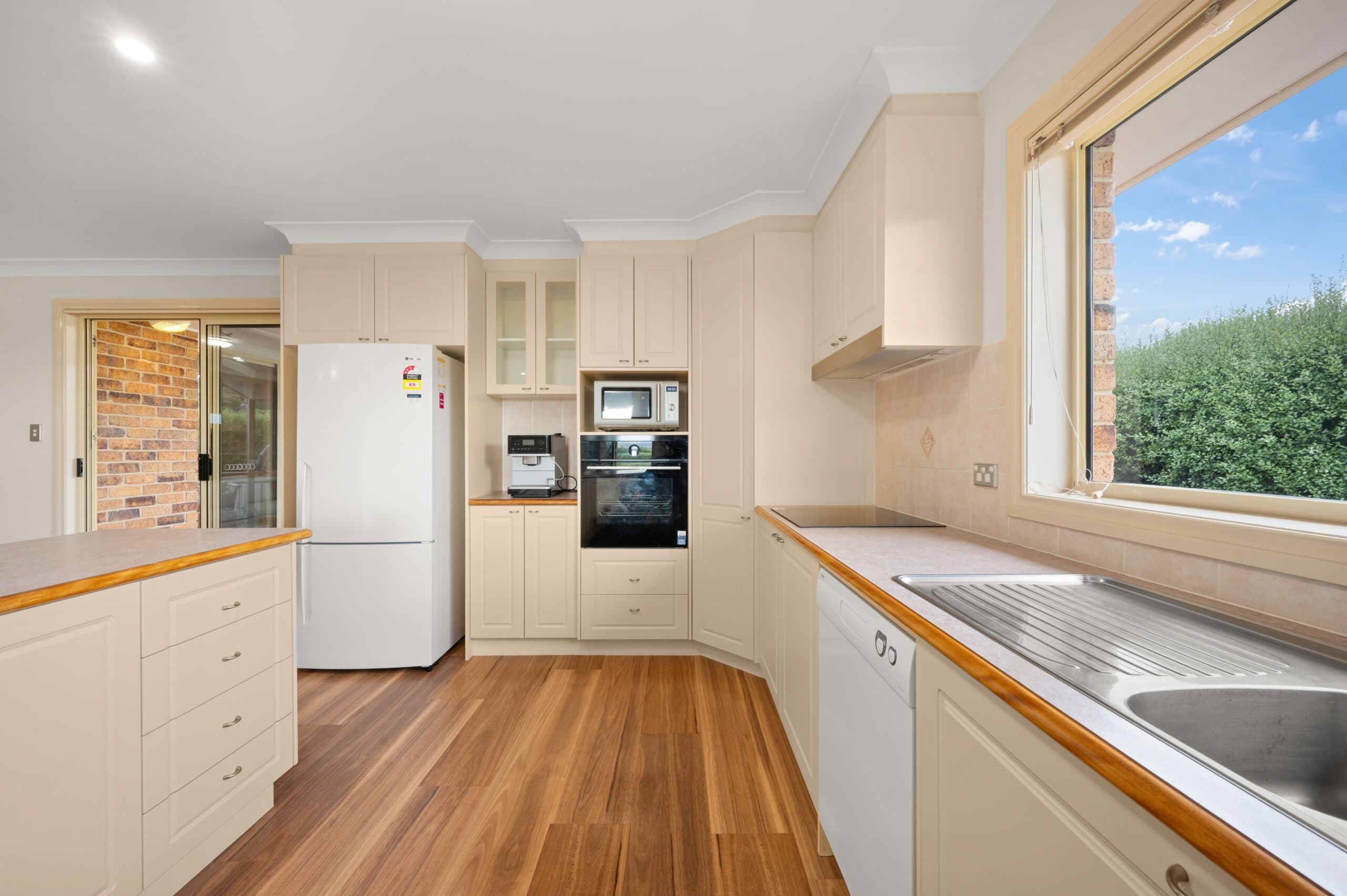 26 Melaleuca Place, Jerrabomberra 2619, Jerrabomberra - Thumbnail 4