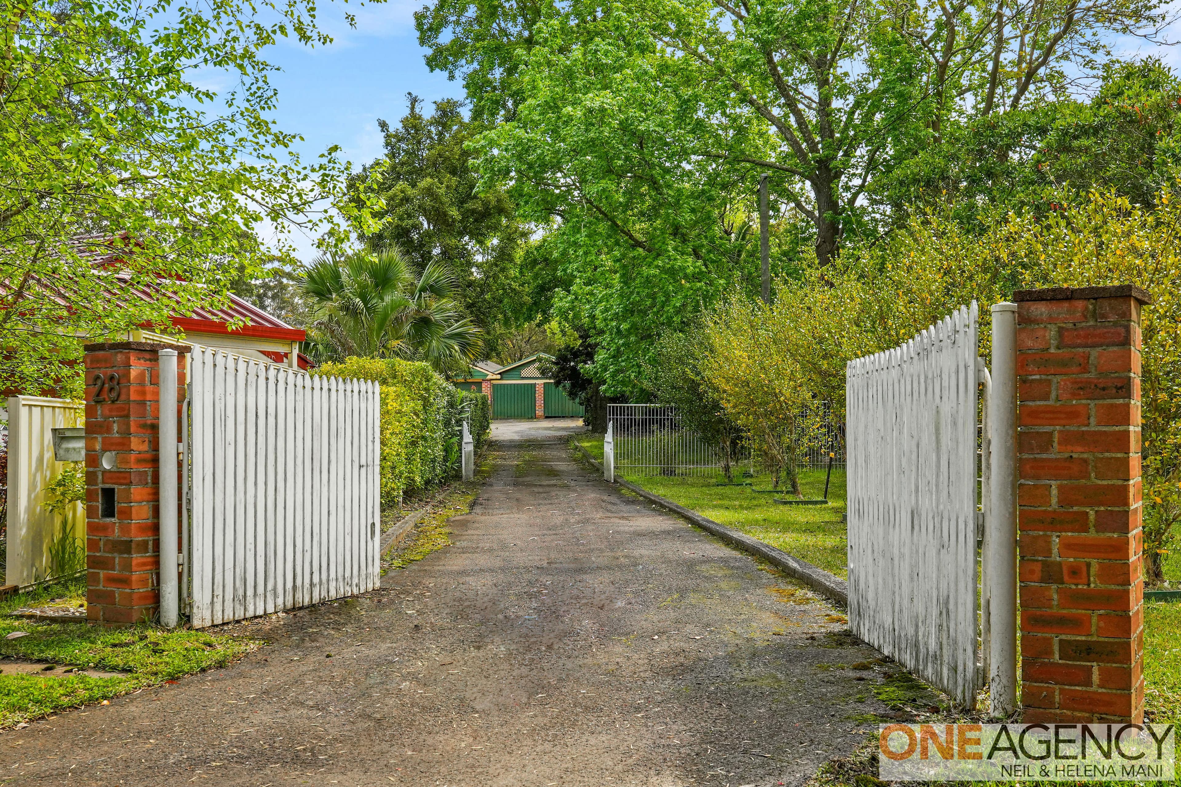 28 Stachon Street, North Gosford, North Gosford - Thumbnail 3