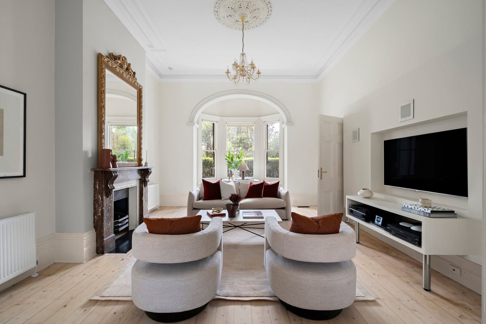 4 Canterbury Road, Albert Park - Thumbnail 3