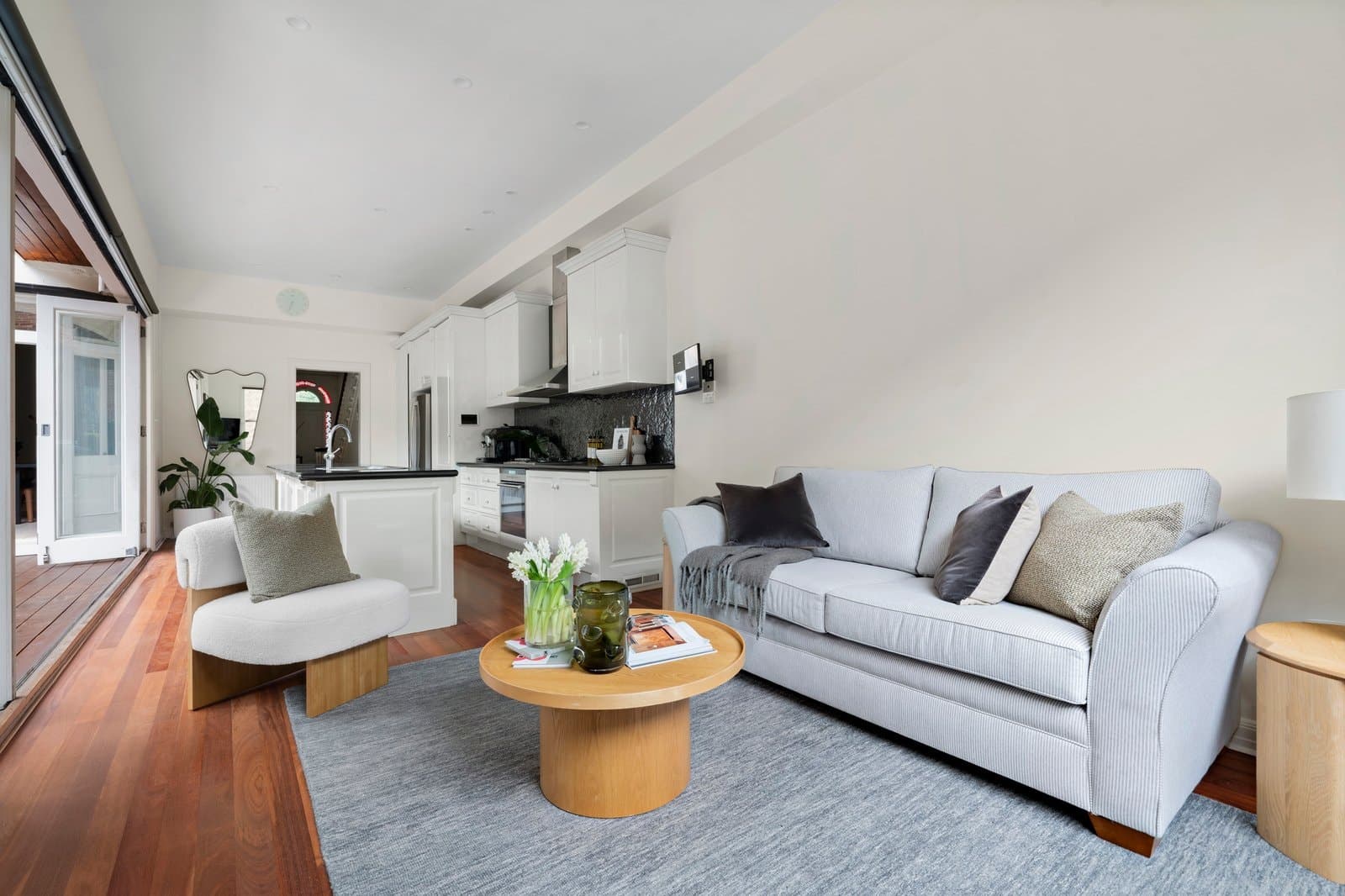 4 Canterbury Road, Albert Park - Thumbnail 5