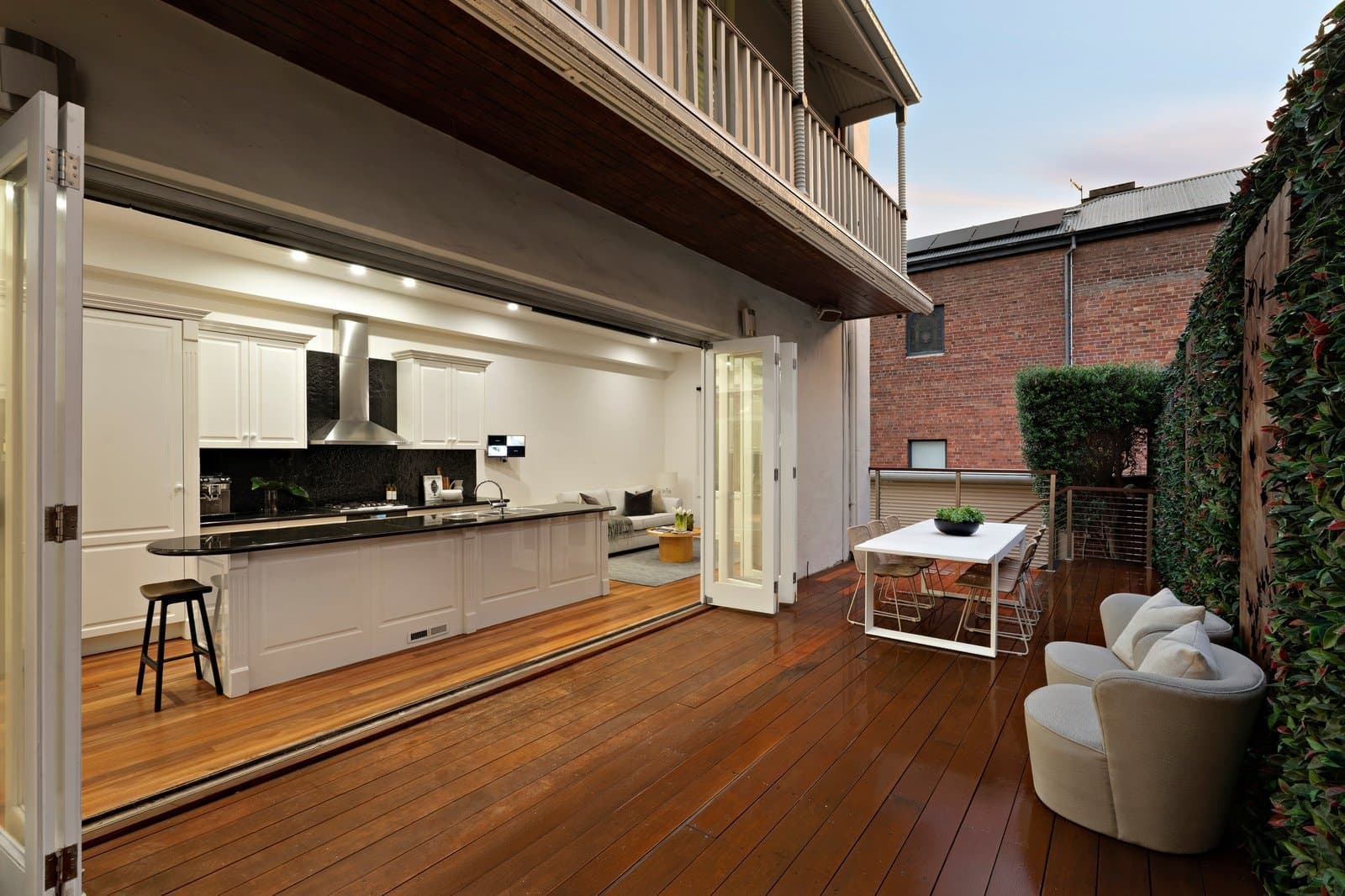 4 Canterbury Road, Albert Park - Thumbnail 7