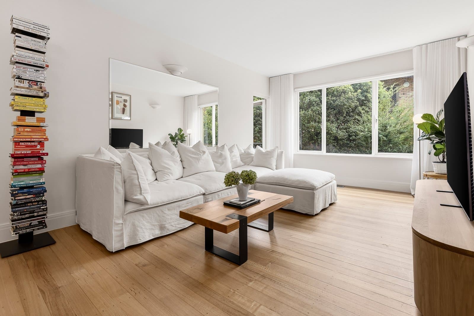 6/50 Grange Road, Toorak - Image 1