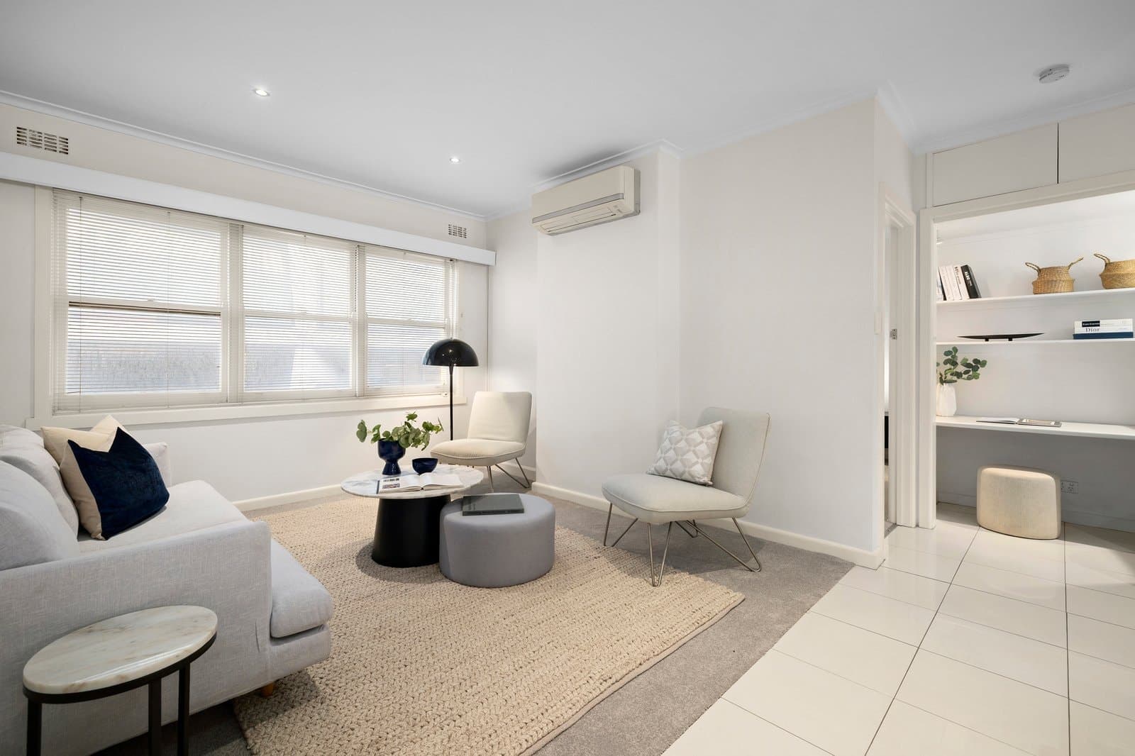40/78 Queens Road, Melbourne - Thumbnail 2