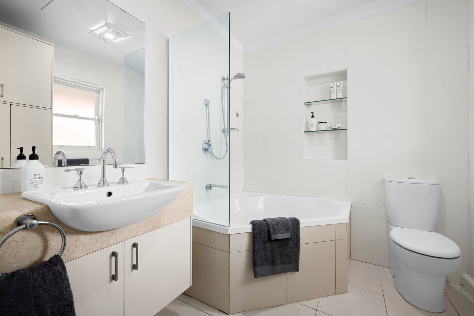 40/78 Queens Road, Melbourne - Thumbnail 7