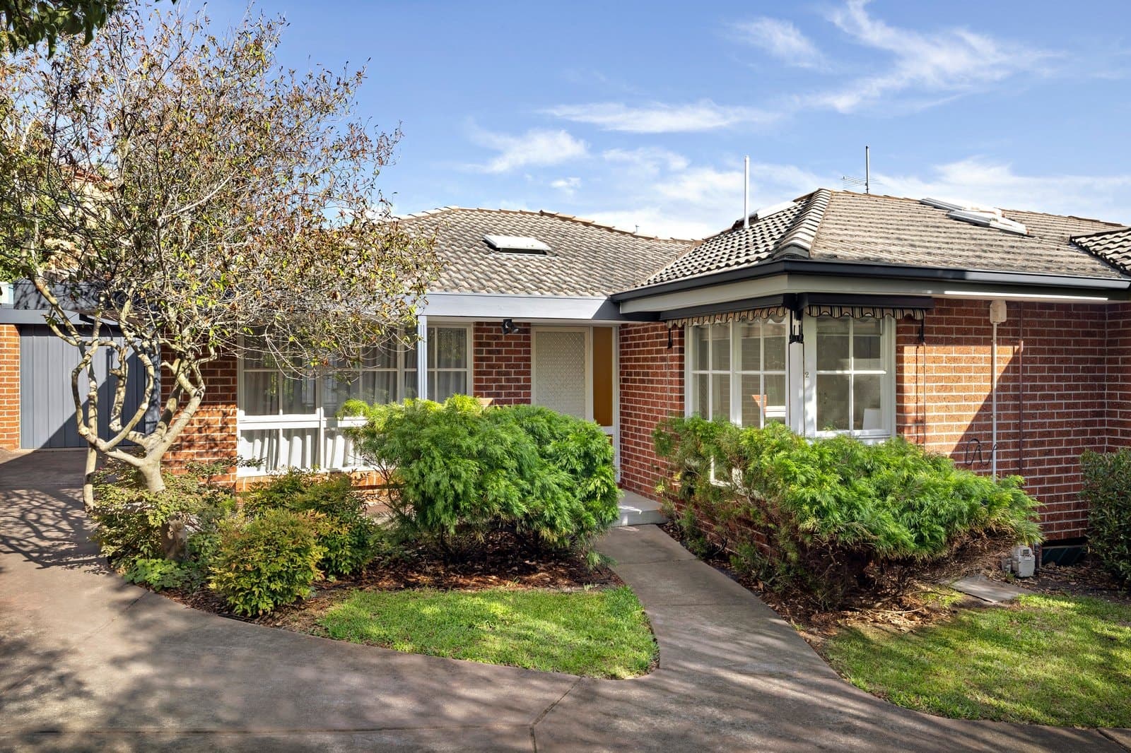 2/16 Murray Street, Mornington - Image 1