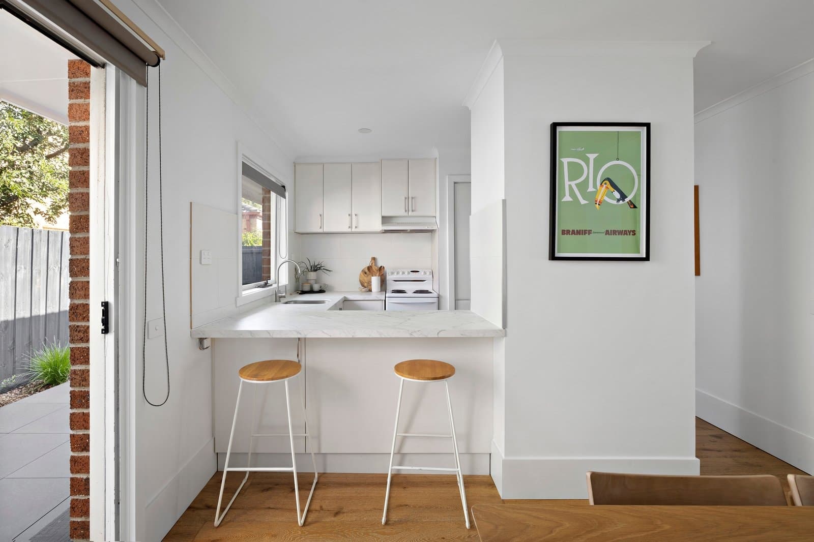 2/16 Murray Street, Mornington - Thumbnail 4