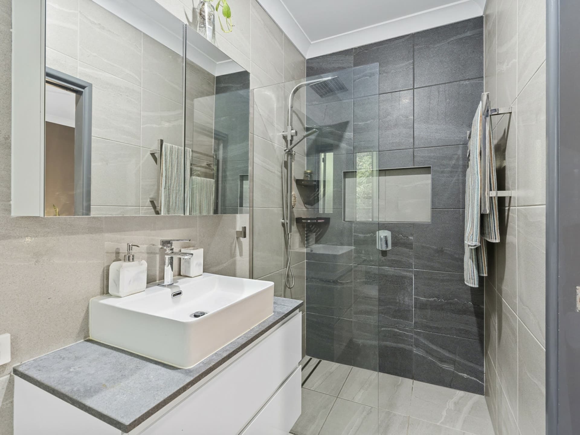 21 Papara Street, Pacific Pines, Pacific Pines - Thumbnail 7