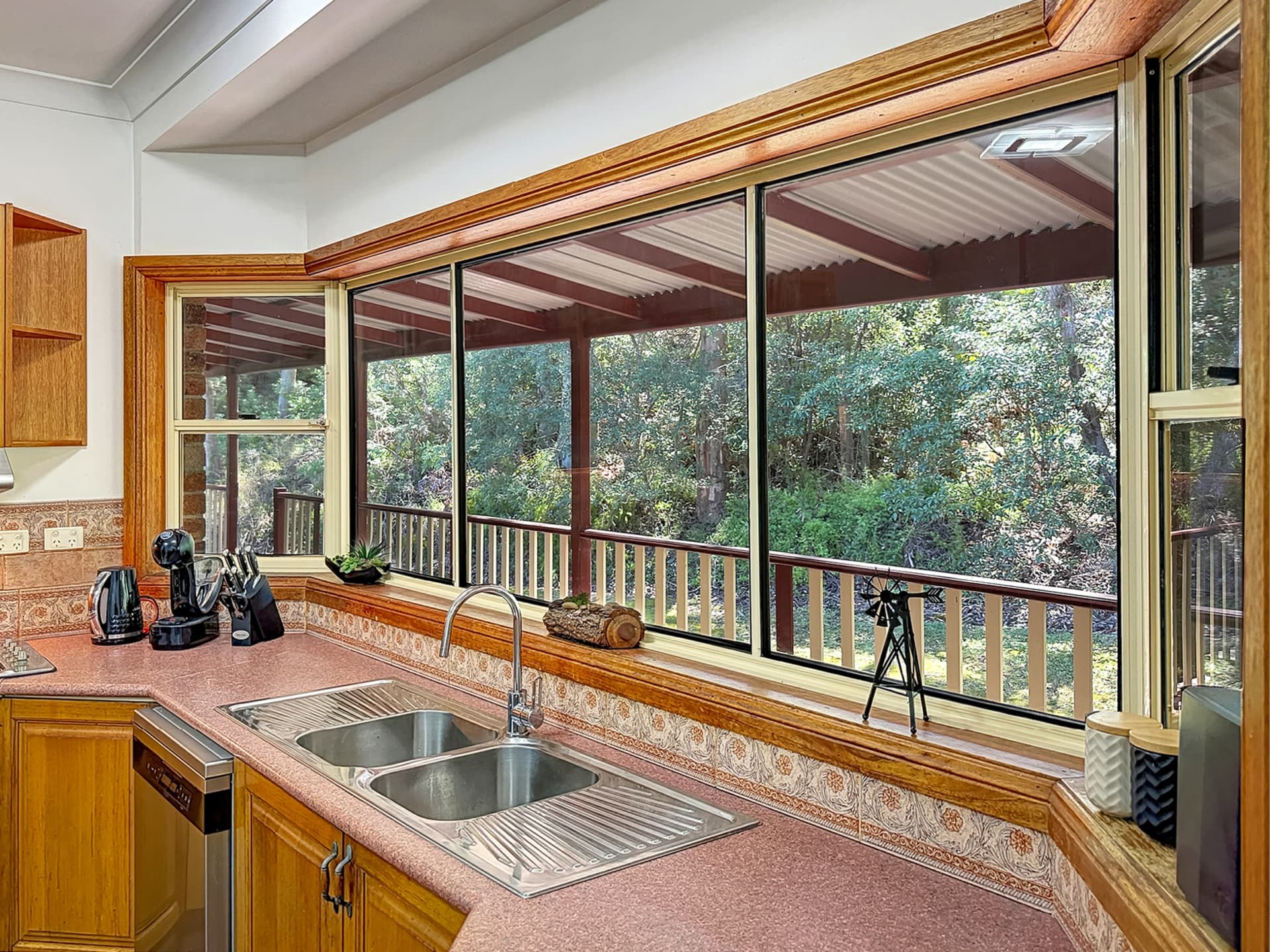 23 Anchor Close, Belmont, Belmont - Thumbnail 3