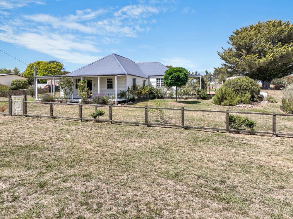 5 Hensleigh Street, DELEGATE, NSW 2633, Delegate - Thumbnail 2