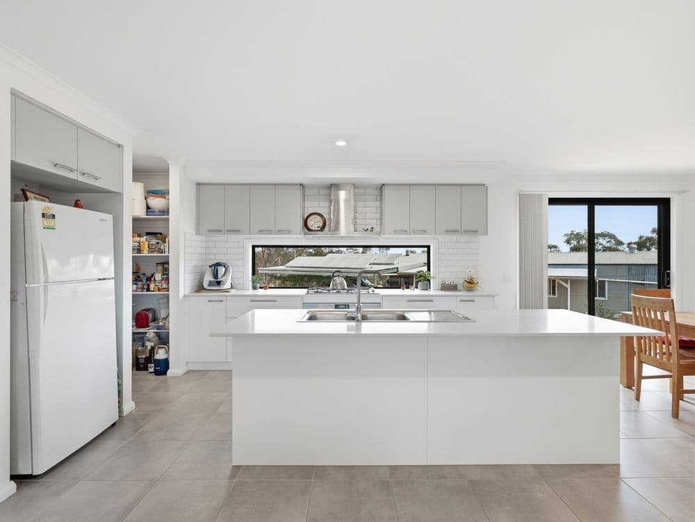 246 Griffiths Track, MOUNT BRUNO, VIC 3675, Mount Bruno - Thumbnail 2