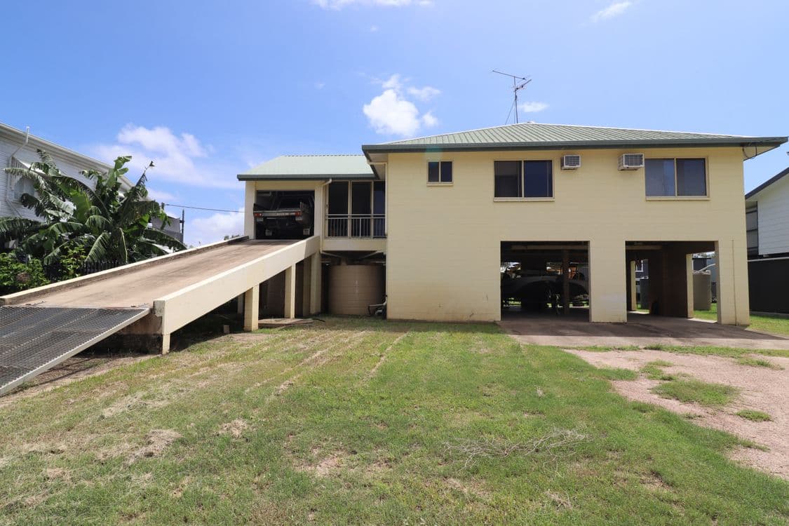 12 Stockdale Parade, GROPER CREEK, QLD 4806, Groper Creek - Image 1