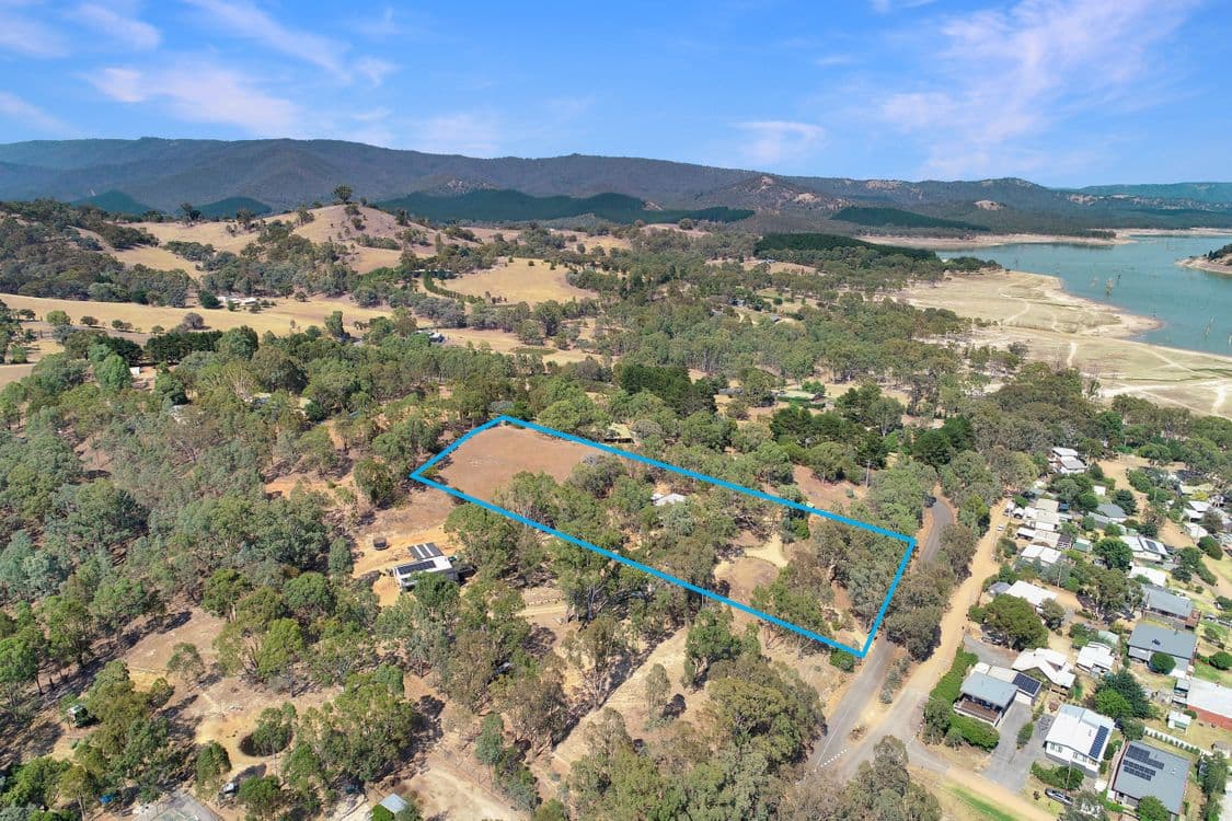109 Cummins Road, HOWES CREEK, VIC 3723, Howes Creek - Thumbnail 2
