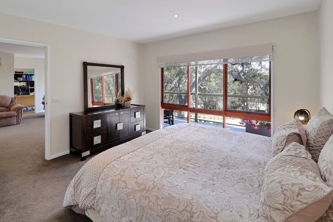 109 Cummins Road, HOWES CREEK, VIC 3723, Howes Creek - Thumbnail 6