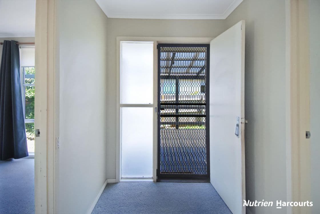 9 Hyland Crescent, YARRAM, VIC 3971, Yarram - Thumbnail 4