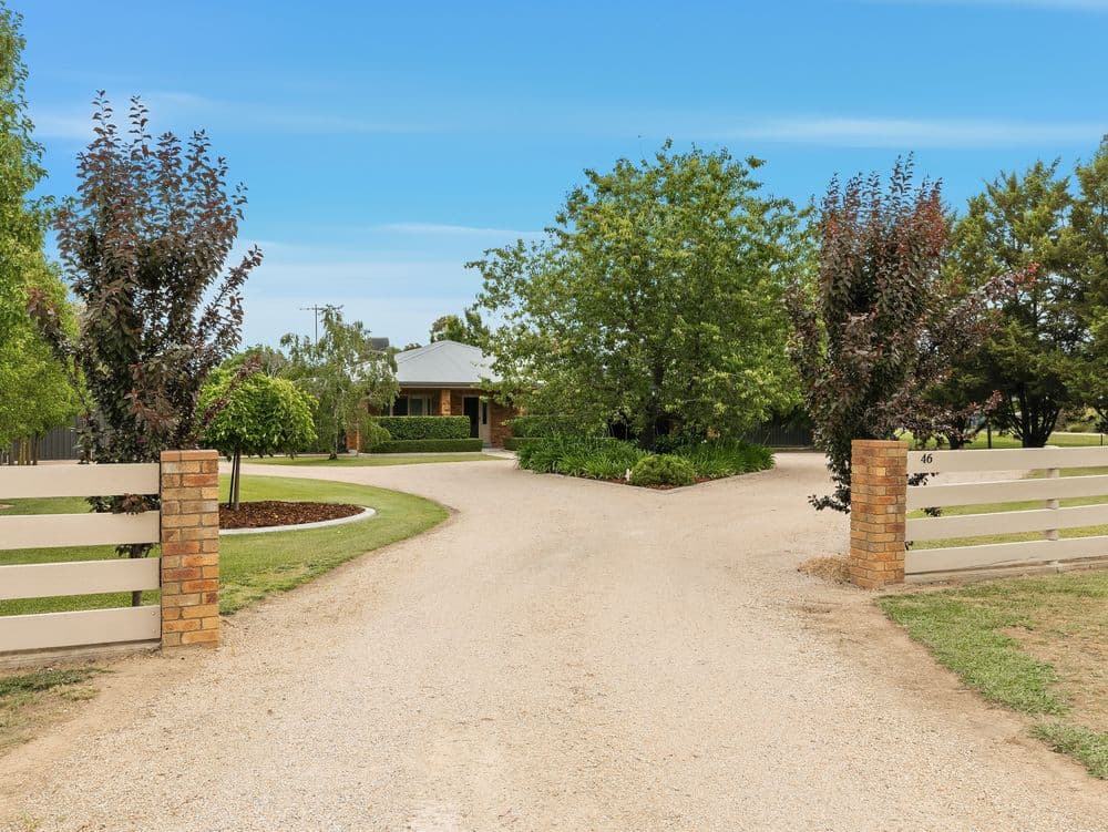 46 Oxley-Meadow Creek Road, OXLEY, VIC 3678, Oxley - Thumbnail 3