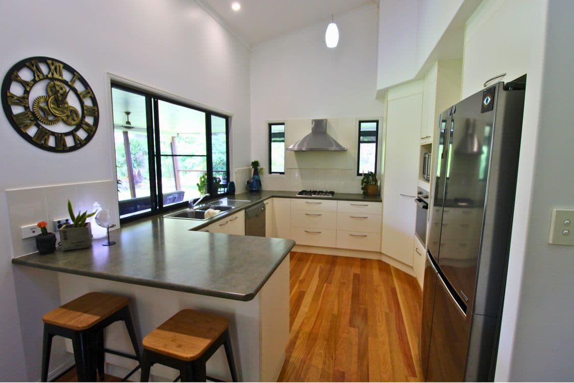 1487 Moorlands Road, MOORLAND, QLD 4670, Moorland - Thumbnail 4