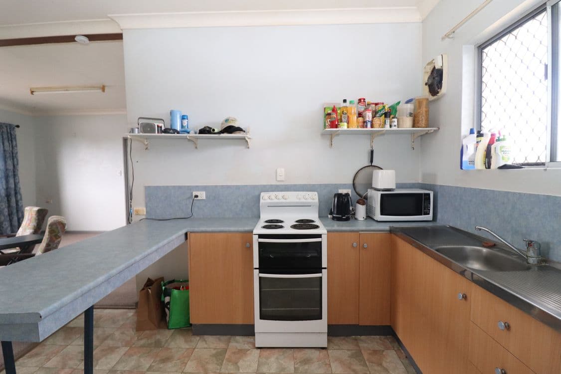 1 & 2/6 Clayton Street, AYR, QLD 4807, Ayr - Thumbnail 3