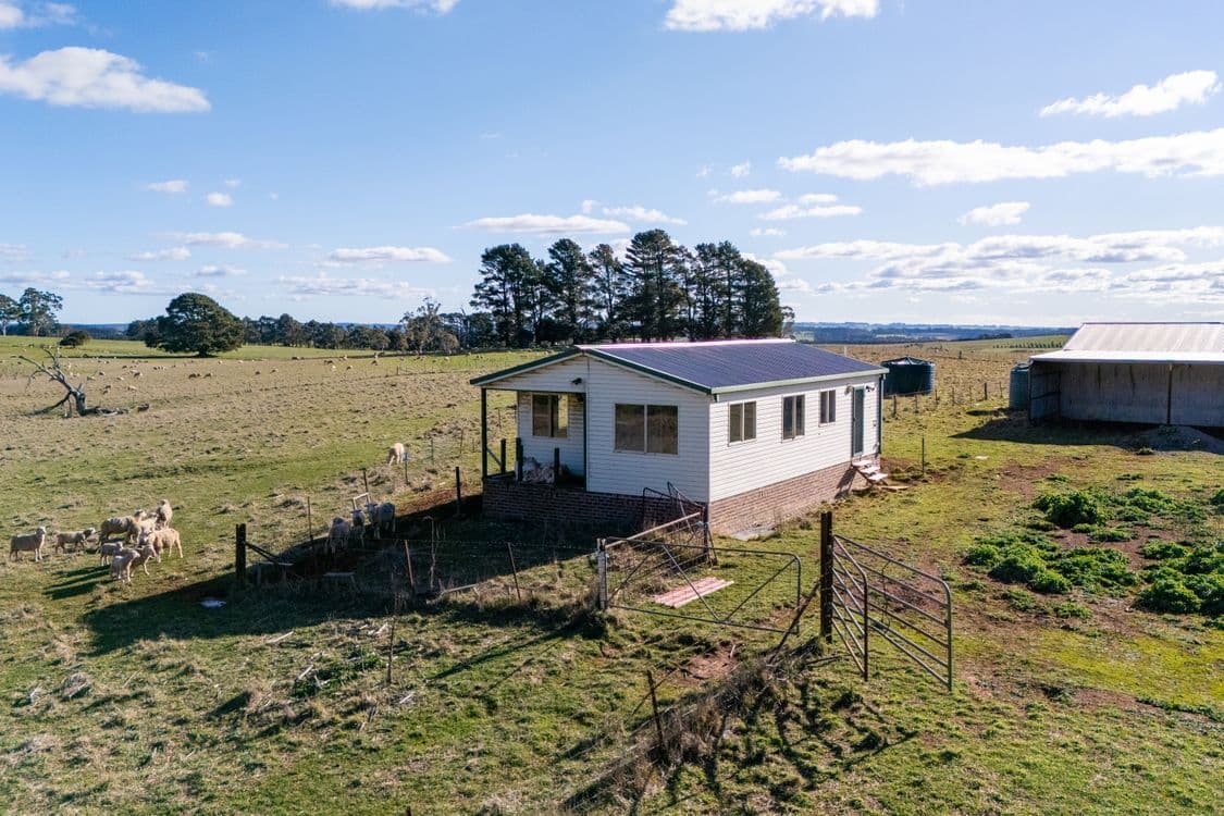 225 McAlister Road, LAGGAN, NSW 2583, Laggan - Thumbnail 2