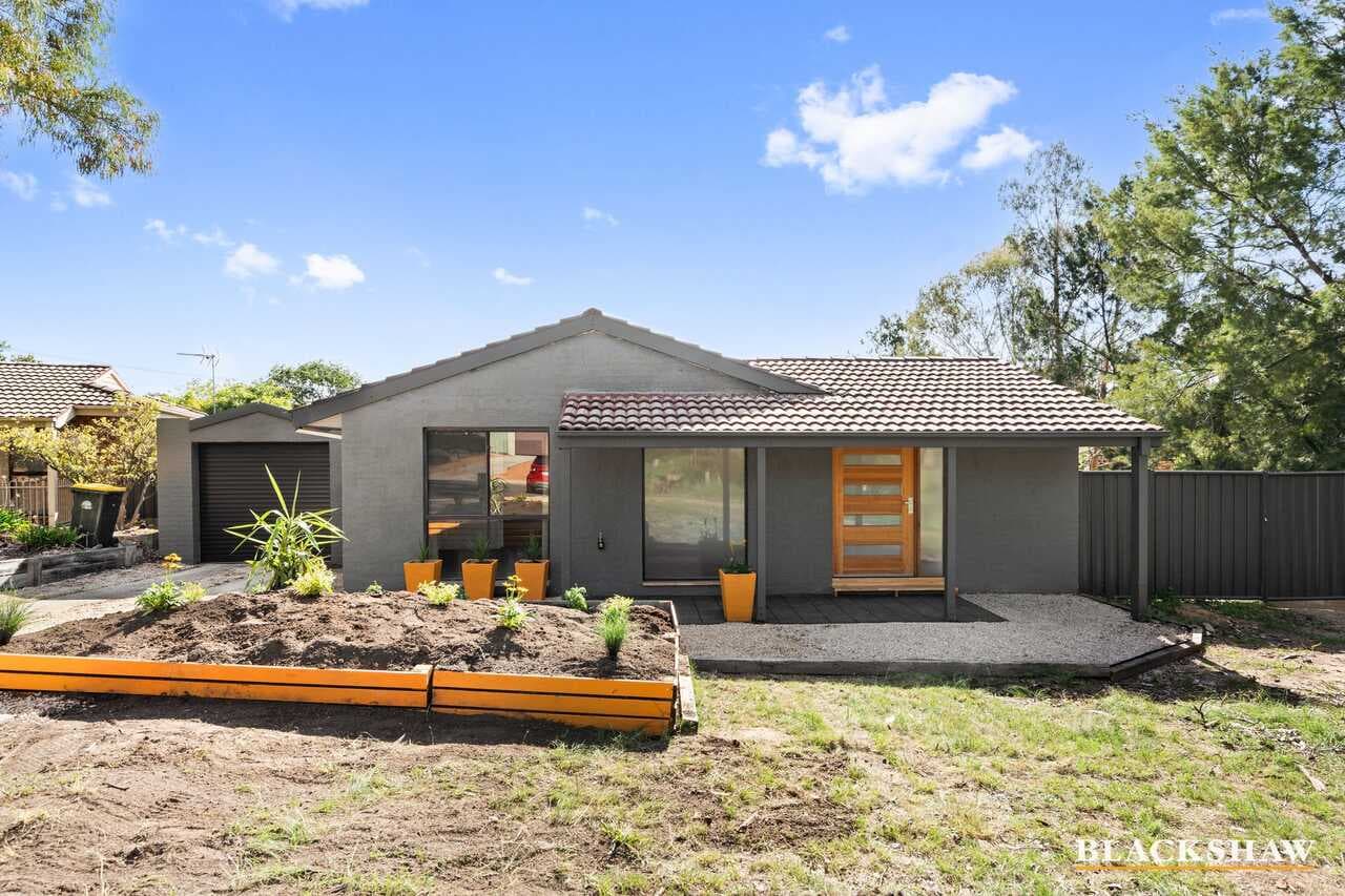 9 Arden Place, Gilmore, Gilmore - Image 1