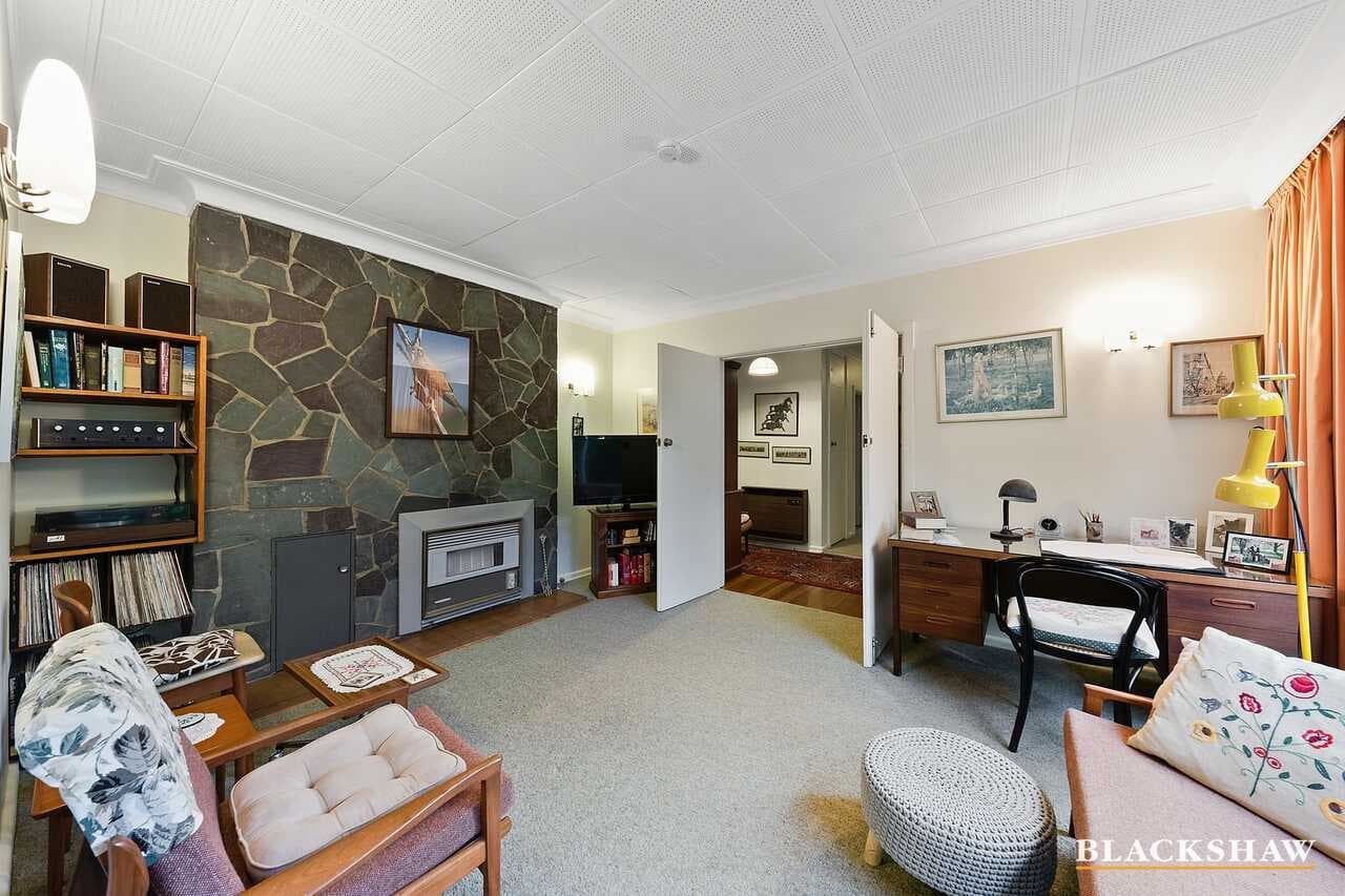 120 Schlich Street, Yarralumla, Yarralumla - Thumbnail 4