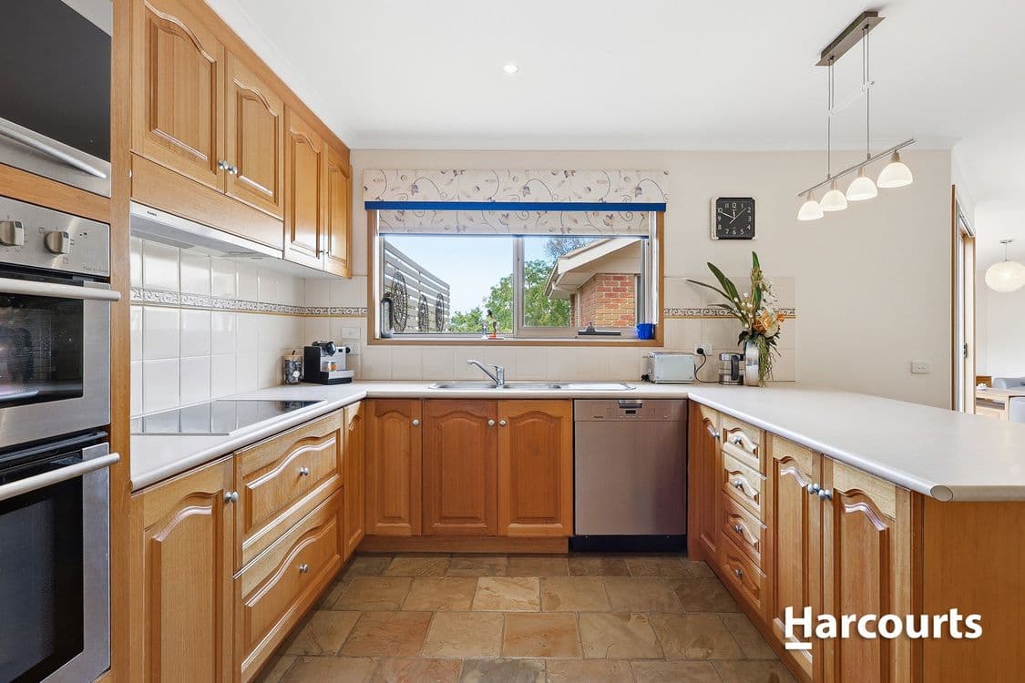 3382/37 Edrington Park Drive, Berwick, VIC 3806, Berwick - Thumbnail 8