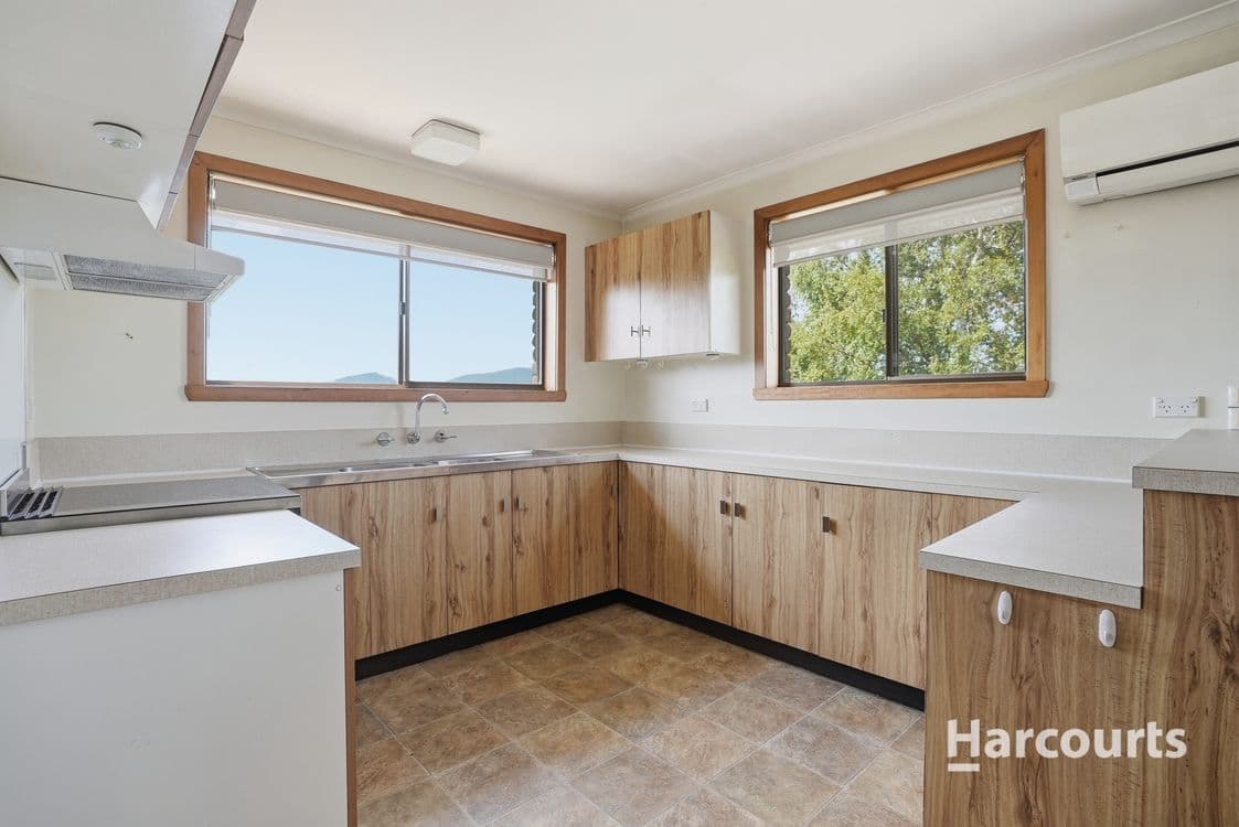 2/15 Hedley Street, SCOTTSDALE, TAS 7260, Scottsdale - Thumbnail 4