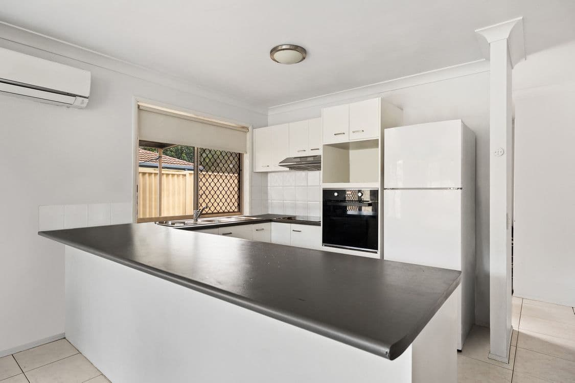 2/60 Belrose Boulevard, Varsity Lakes, QLD 4227, Varsity Lakes - Thumbnail 3
