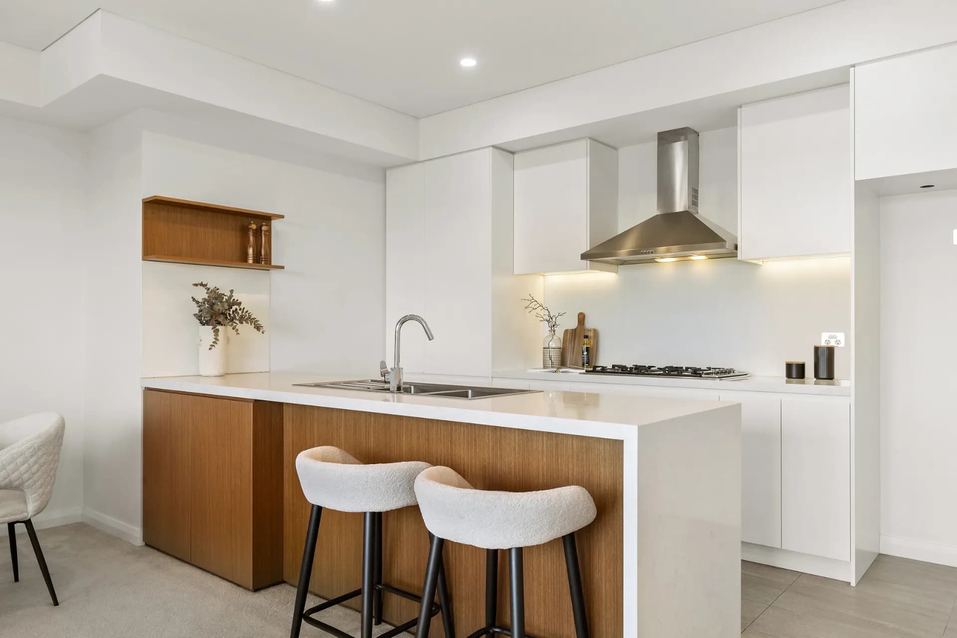 Unit 216/68 Lumsden Avenue, North Kellyville - Thumbnail 2