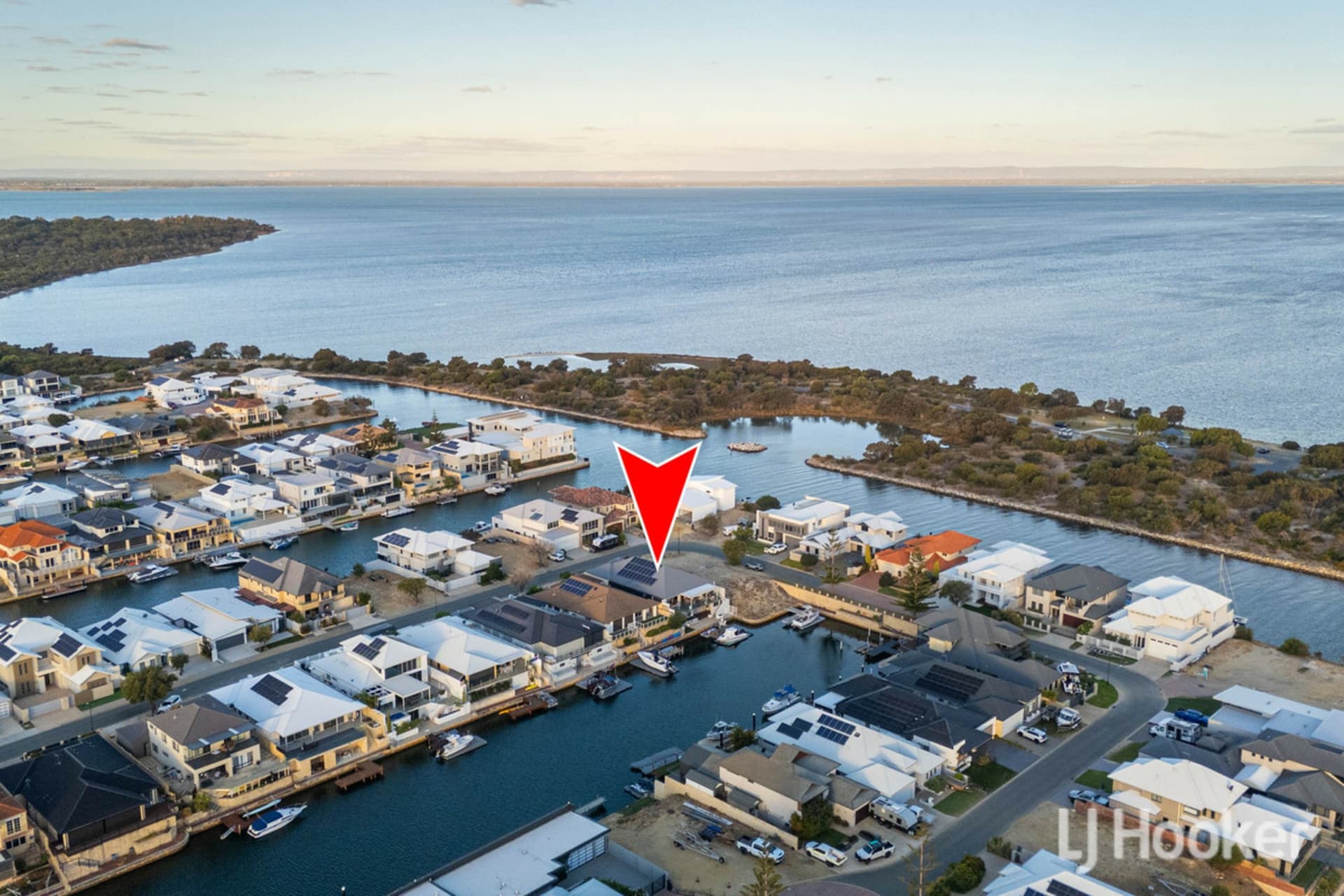 55 Sandpiper Island Retreat, Wannanup, Wannanup - Thumbnail 2