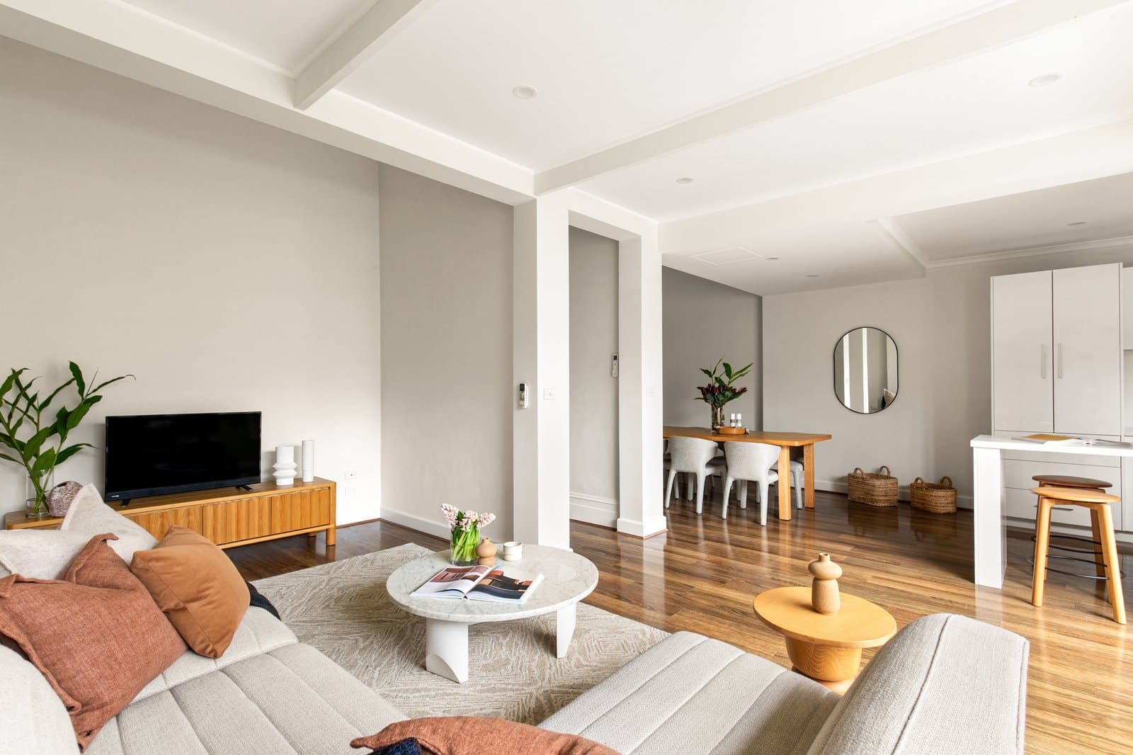 13 Madden Street, Albert Park - Thumbnail 3