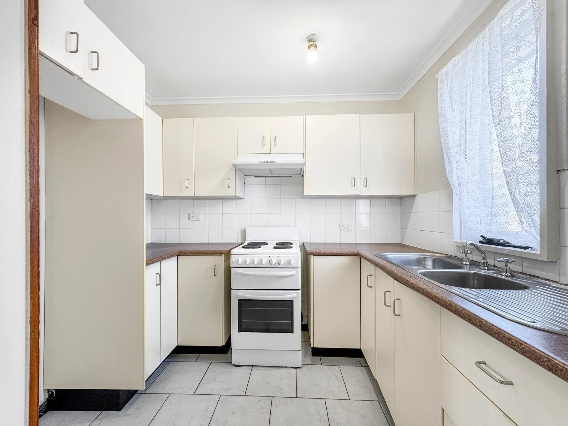 6 Mianga Crescent, UNANDERRA NSW 2526, Unanderra - Image 1