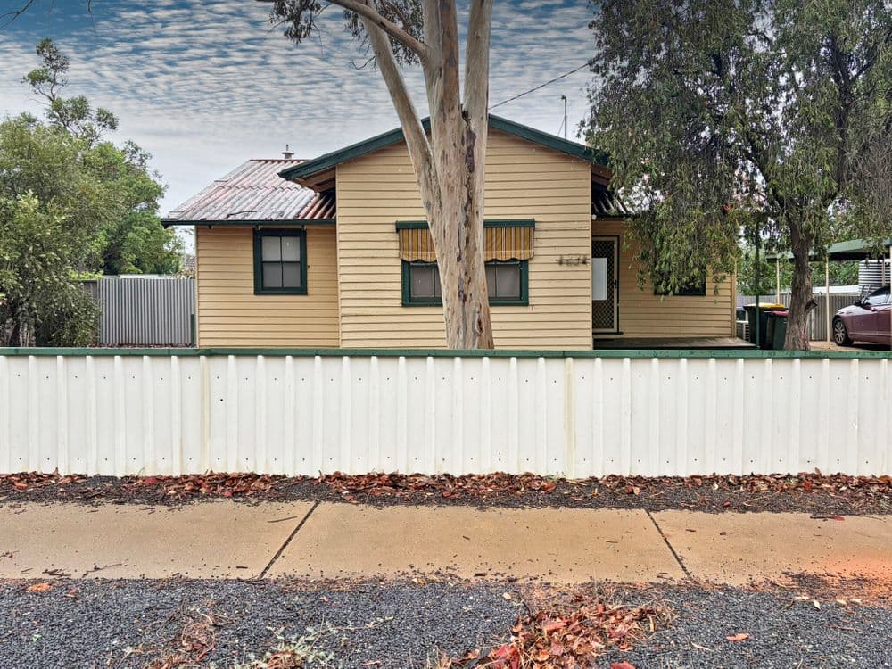 23 Westcliffs Crescent, RED CLIFFS, VIC 3496, Red Cliffs - Thumbnail 2