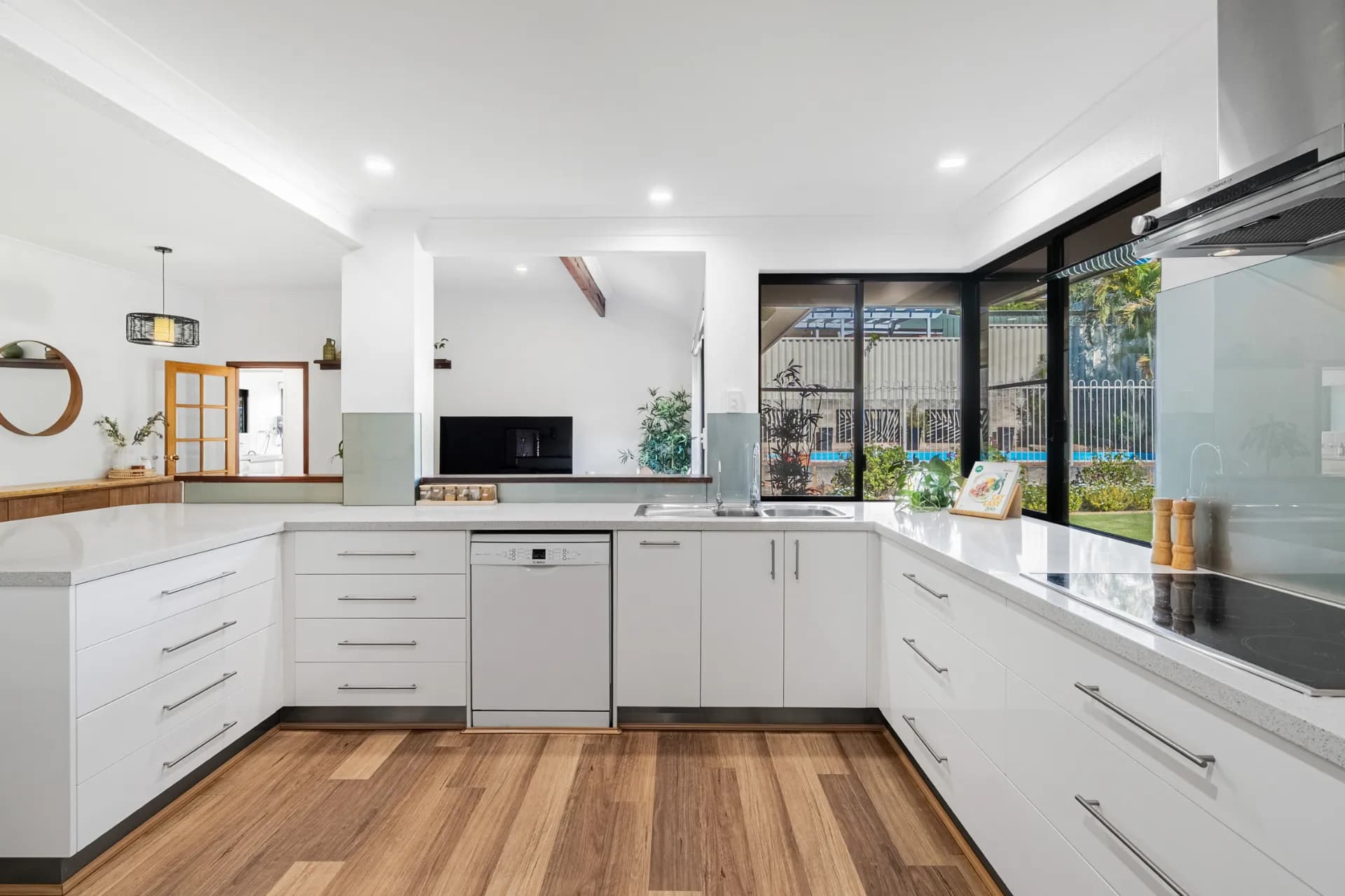 7 Catspaw Avenue, Beeliar, WA, Beeliar - Thumbnail 2